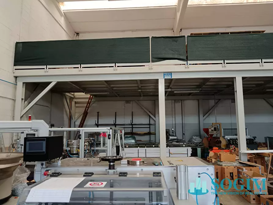 Immagine 9 di Capannone industriale in vendita  in via Caravaggio 28 a Desio