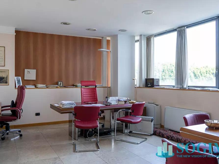 Immagine 39 di Ufficio in vendita  in Via Margherita Viganò De Vizzi 93/95 a Cinisello Balsamo