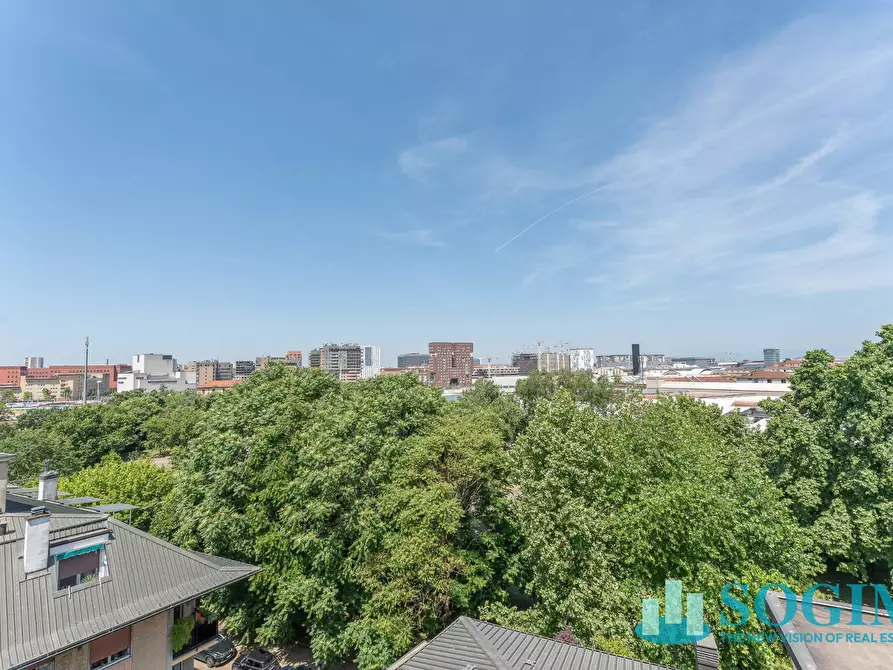 Immagine 39 di Attico in vendita  in Via Martin Lutero 8 a Milano