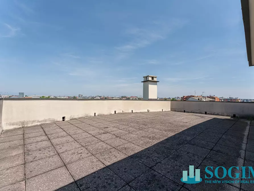 Immagine 70 di Attico in vendita  in Via Martin Lutero 8 a Milano