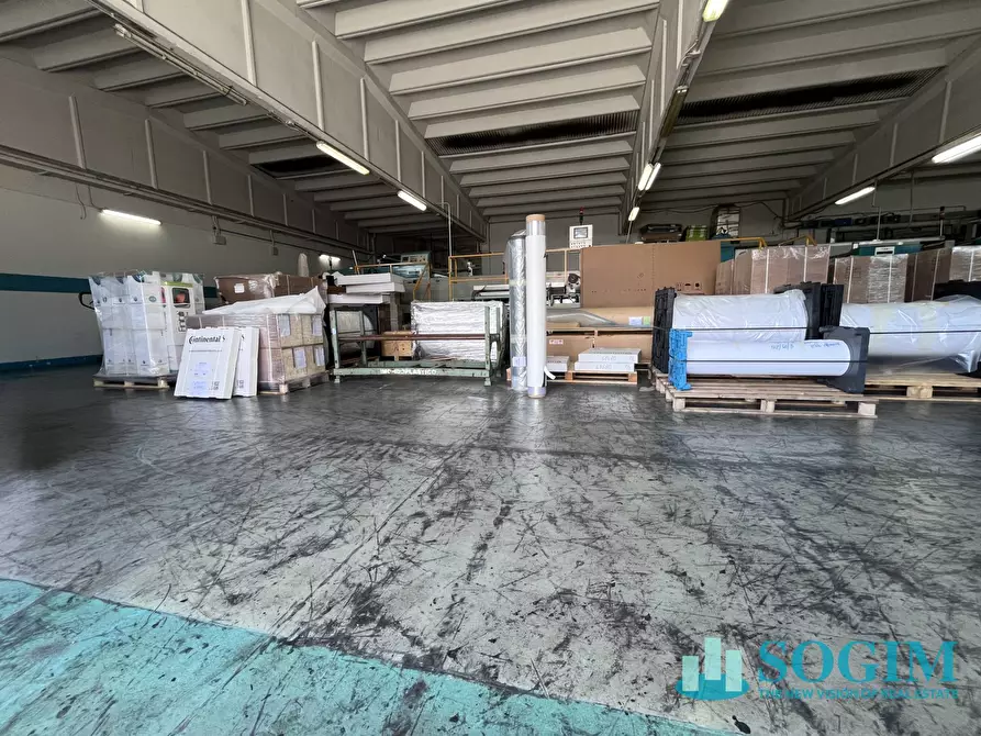 Immagine 6 di Capannone industriale in vendita  a Settimo Milanese