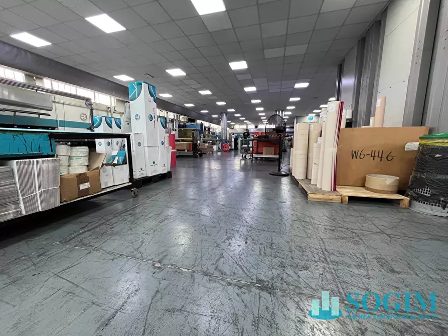 Immagine 9 di Capannone industriale in vendita  a Settimo Milanese