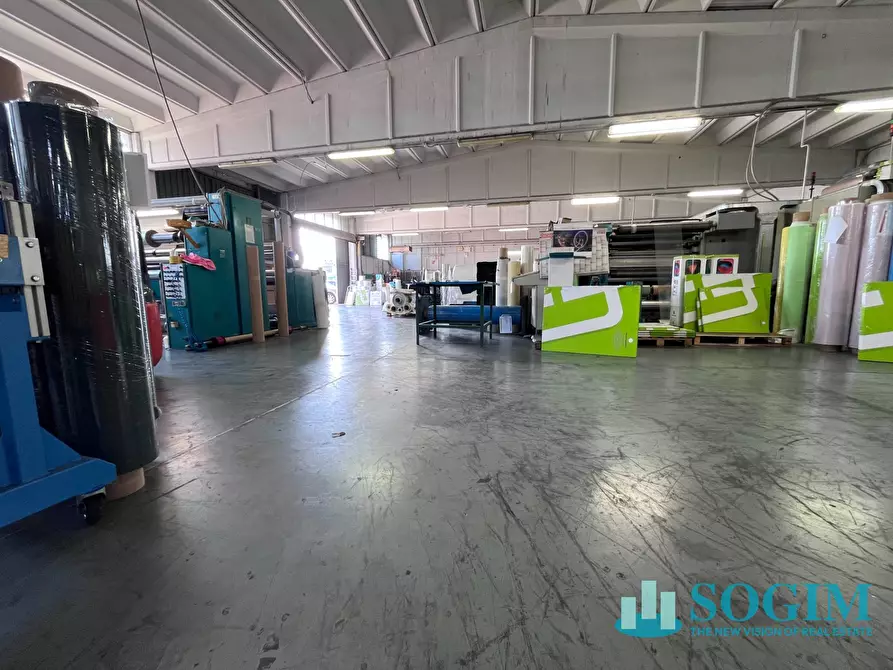 Immagine 12 di Capannone industriale in vendita  a Settimo Milanese