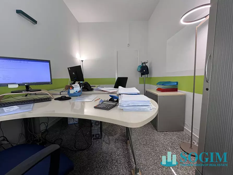 Immagine 4 di Capannone industriale in vendita  a Settimo Milanese