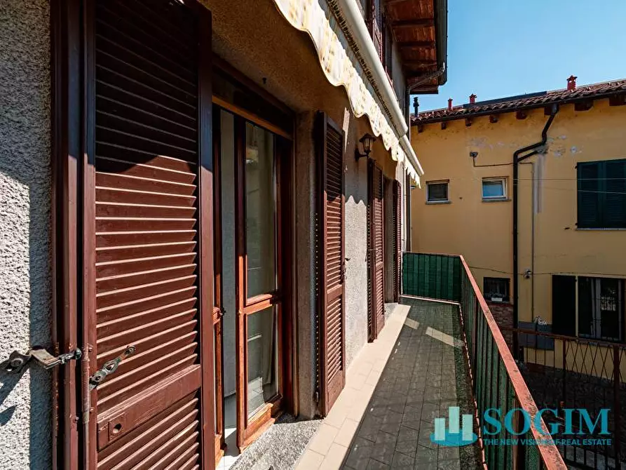 Immagine 6 di Casa semindipendente in vendita  in via Bottego 2 a Merone