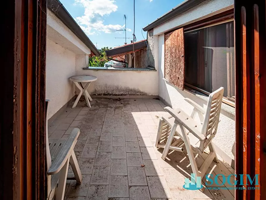 Immagine 15 di Casa semindipendente in vendita  in via Bottego 2 a Merone