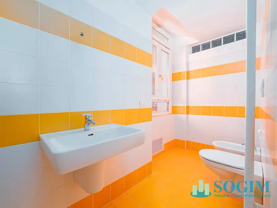 Immagine 5 di Appartamento in vendita  in Via Pacinotti 3 a Como