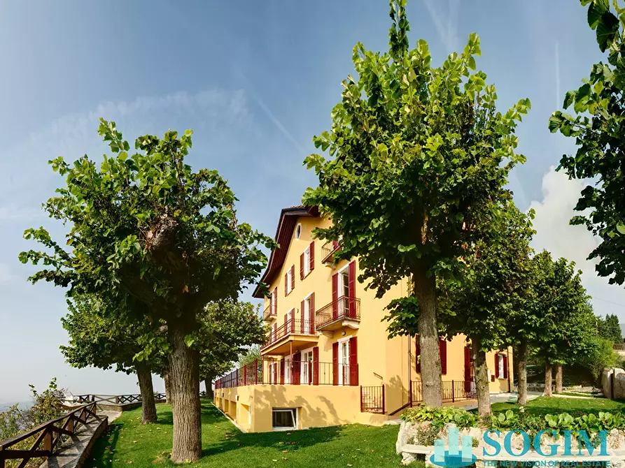 Immagine 44 di Appartamento in vendita  in Via Pacinotti 3 a Como