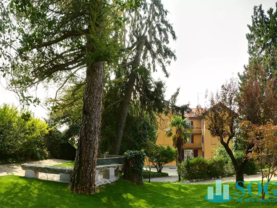 Immagine 45 di Appartamento in vendita  in Via Pacinotti 3 a Como