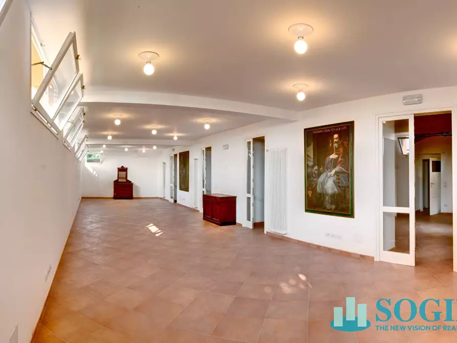 Immagine 53 di Appartamento in vendita  in Via Pacinotti 3 a Como