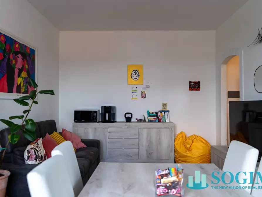 Immagine 2 di Appartamento in vendita  in piazza roma a Mariano Comense