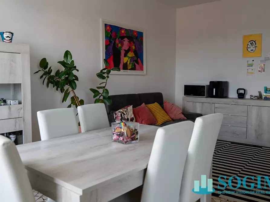 Immagine 3 di Appartamento in vendita  in piazza roma a Mariano Comense