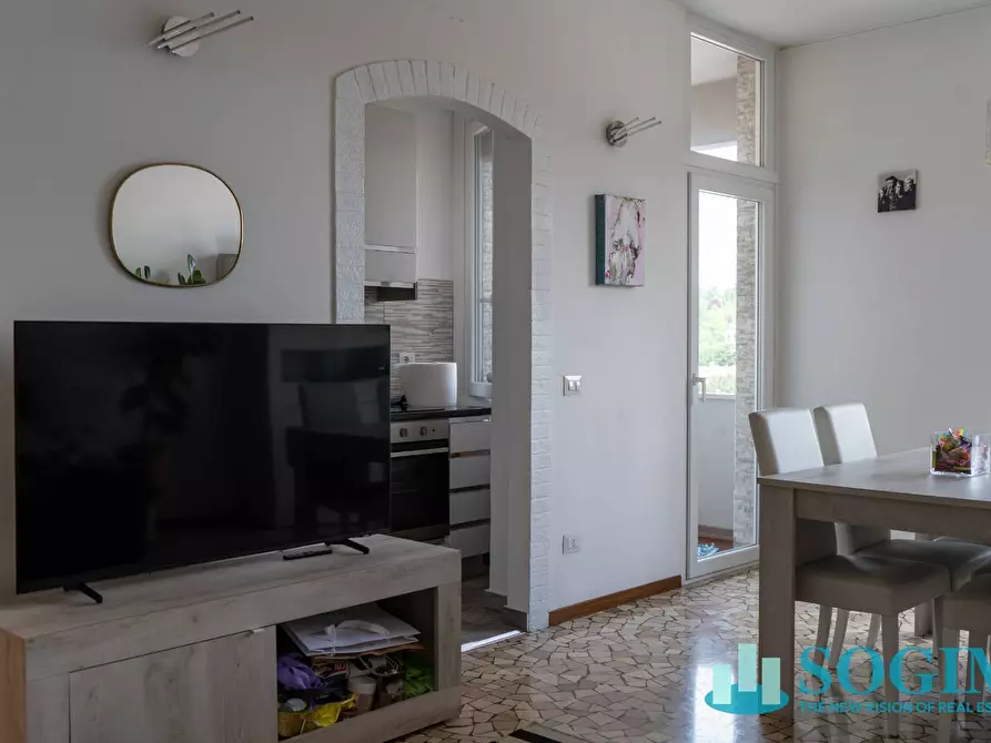 Immagine 6 di Appartamento in vendita  in piazza roma a Mariano Comense