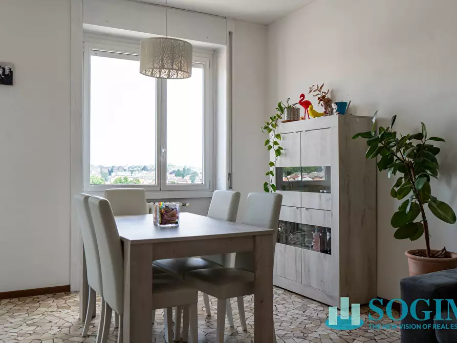 Immagine 7 di Appartamento in vendita  in piazza roma a Mariano Comense