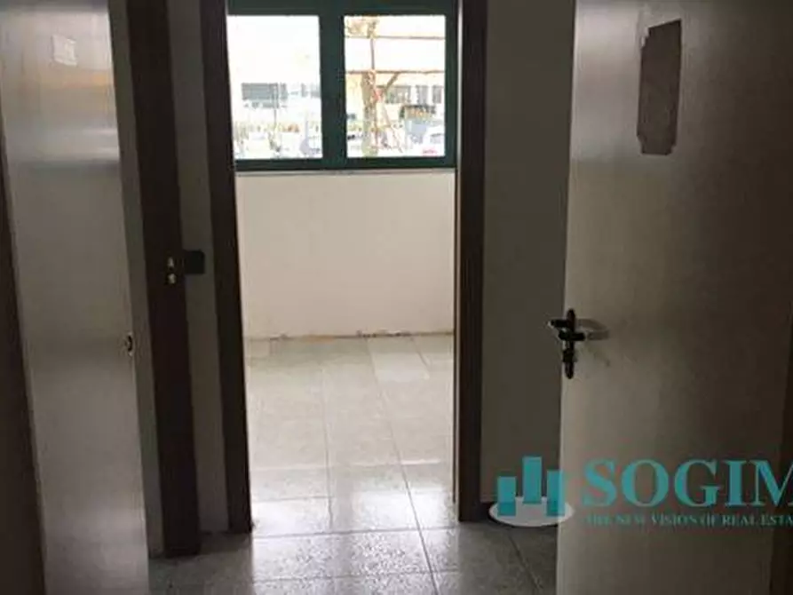 Immagine 7 di Capannone industriale in affitto  a Gudo Visconti