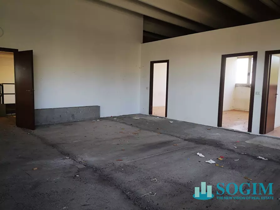 Immagine 8 di Capannone industriale in vendita  in Venegoni 22/A a Bareggio