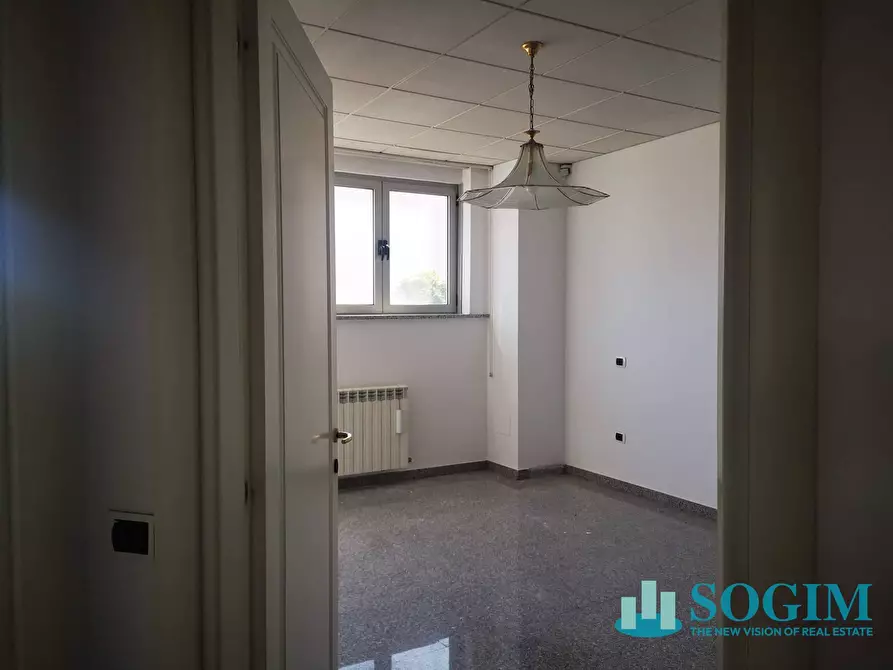 Immagine 10 di Capannone industriale in vendita  in Venegoni 22/A a Bareggio