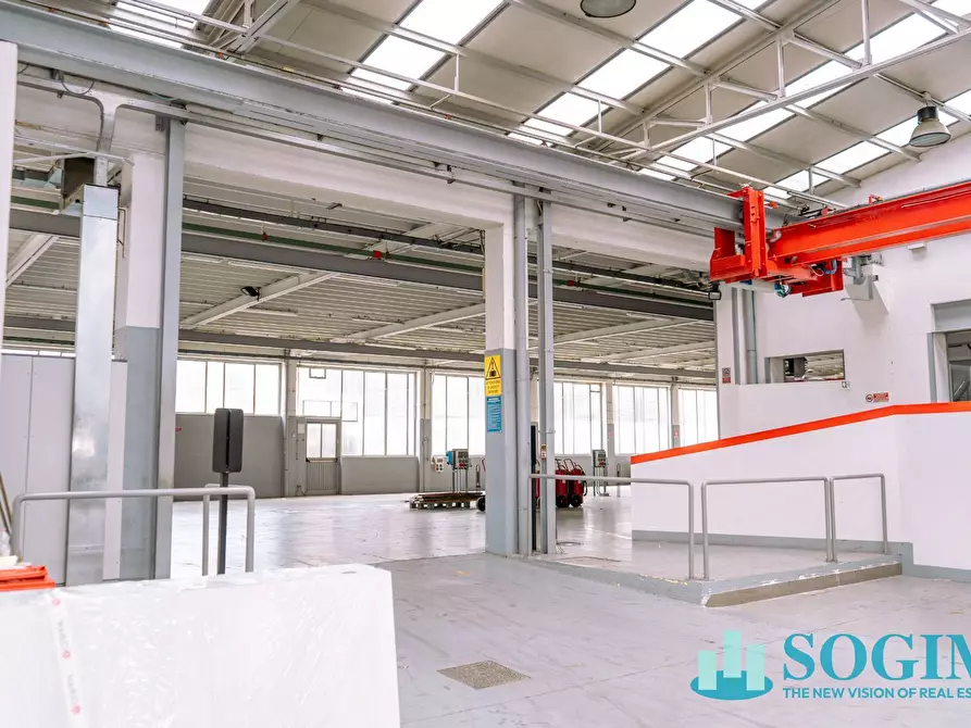 Immagine 4 di Capannone industriale in vendita  in via buonarroti a Arosio