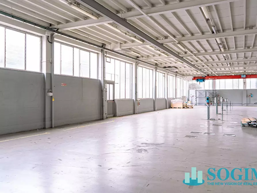 Immagine 9 di Capannone industriale in vendita  in via buonarroti a Arosio