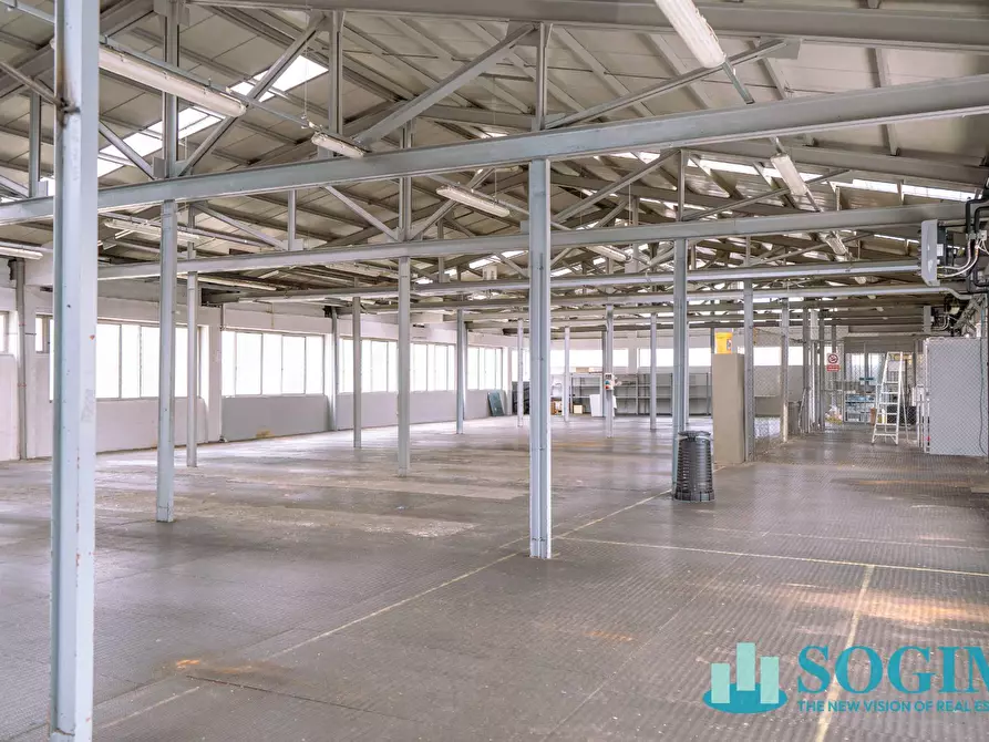 Immagine 12 di Capannone industriale in vendita  in via buonarroti a Arosio