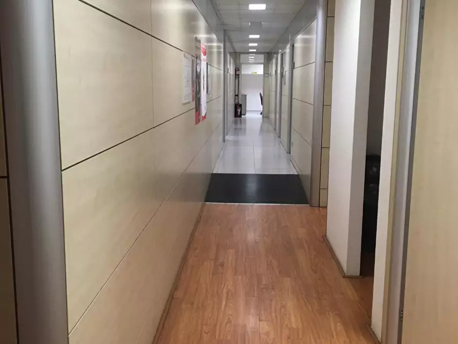 Immagine 17 di Capannone industriale in affitto  a Cinisello Balsamo