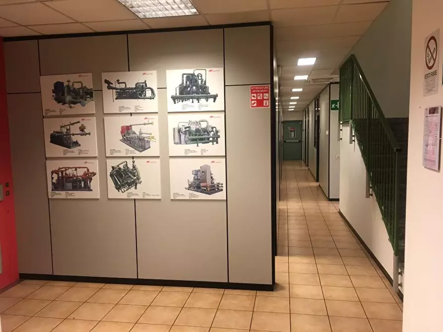 Immagine 7 di Capannone industriale in affitto  a Cinisello Balsamo