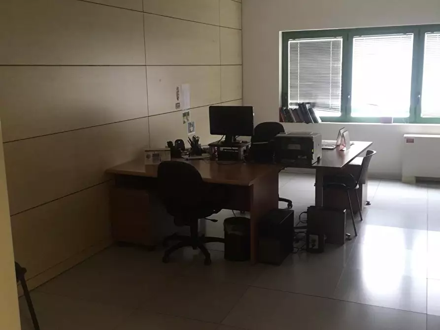 Immagine 18 di Capannone industriale in affitto  a Cinisello Balsamo