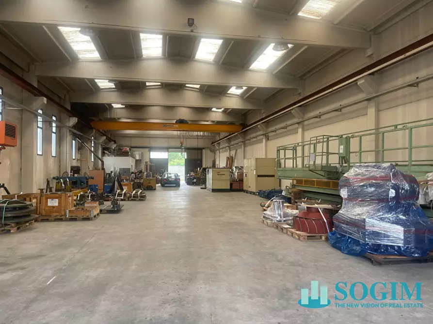 Immagine 4 di Capannone industriale in vendita  in via Lomellina 10 a Cernusco Sul Naviglio