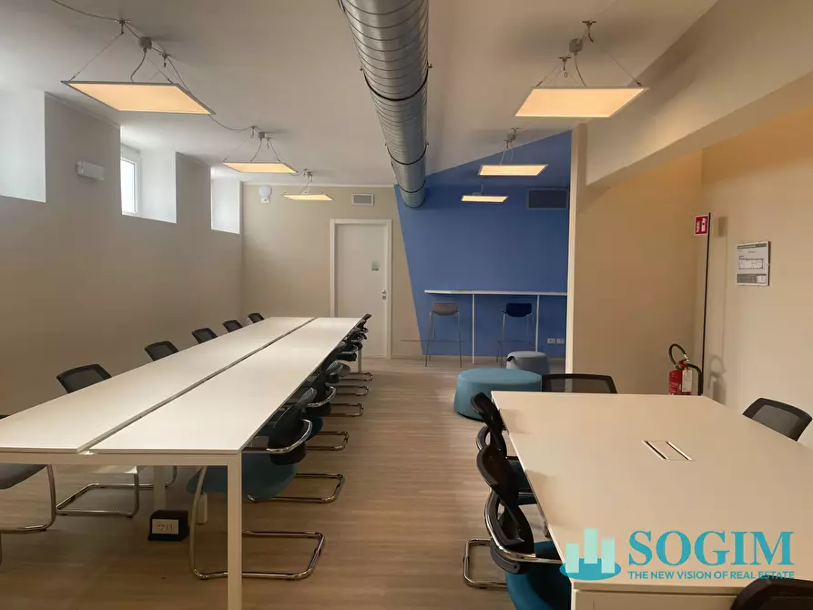 Immagine 2 di Ufficio in affitto  in via Sondrio a Cernusco Sul Naviglio