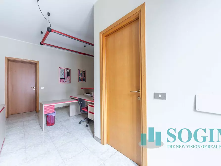 Immagine 12 di Appartamento in vendita  in Piazza Petazzi 30 a Sesto San Giovanni