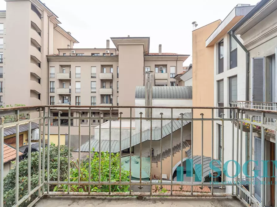 Immagine 15 di Appartamento in vendita  in Piazza Petazzi 30 a Sesto San Giovanni