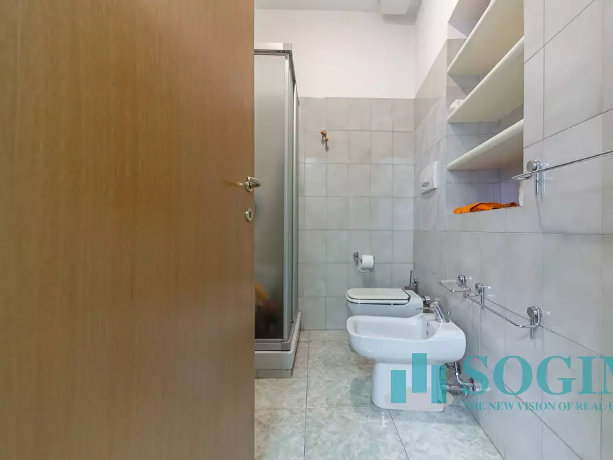 Immagine 35 di Appartamento in vendita  in Piazza Petazzi 30 a Sesto San Giovanni