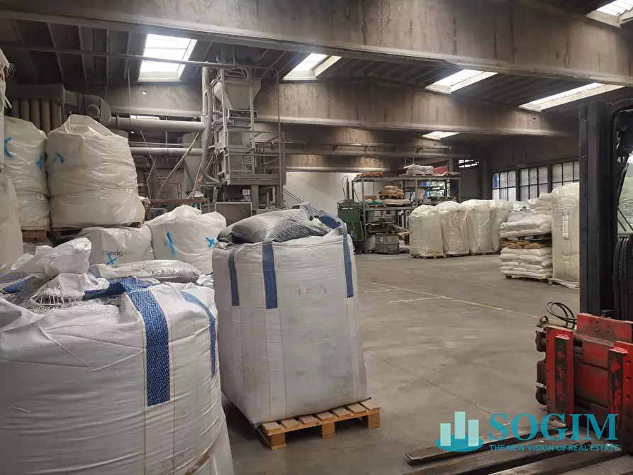 Immagine 7 di Capannone industriale in vendita  in Via Magellano a Fagnano Olona