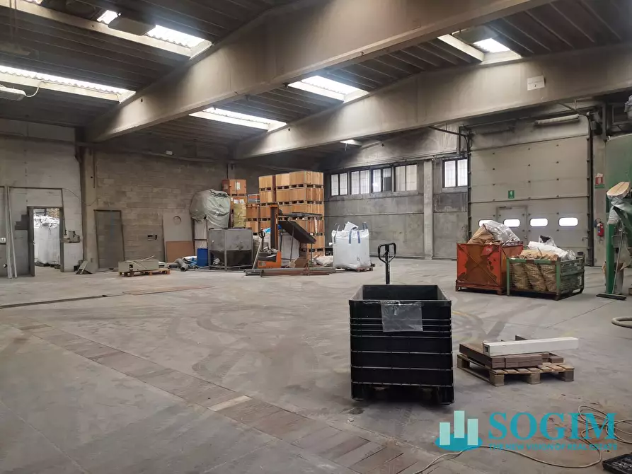 Immagine 10 di Capannone industriale in vendita  in Via Magellano a Fagnano Olona