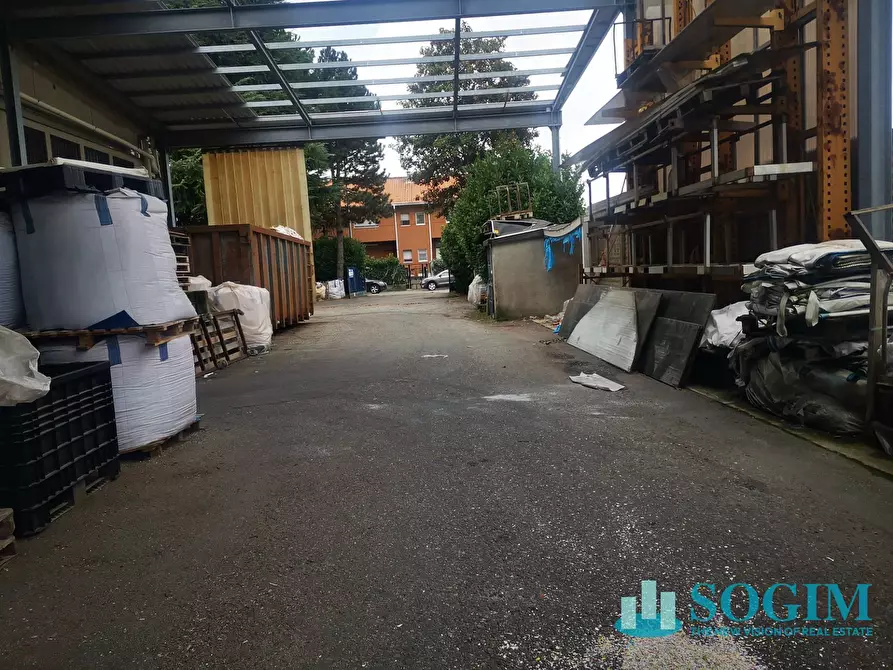 Immagine 11 di Capannone industriale in vendita  in Via Magellano a Fagnano Olona
