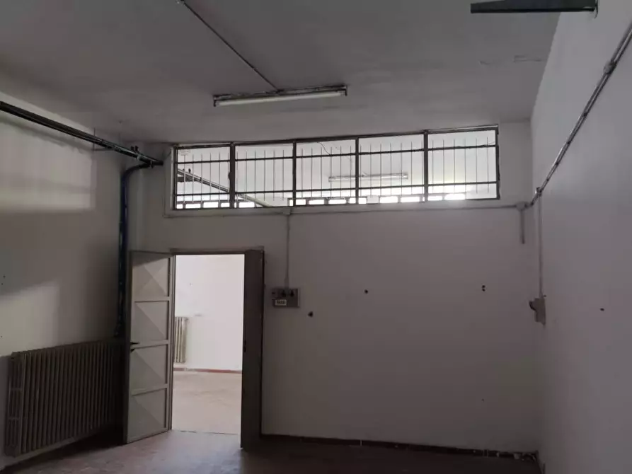Immagine 7 di Laboratorio in vendita  in Via Michelangelo Buonarroti 4 a Cassano D'adda