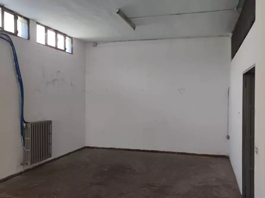 Immagine 14 di Laboratorio in vendita  in Via Michelangelo Buonarroti 4 a Cassano D'adda