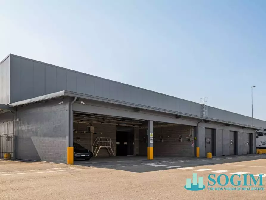 Immagine 5 di Capannone industriale in affitto  a San Giuliano Milanese