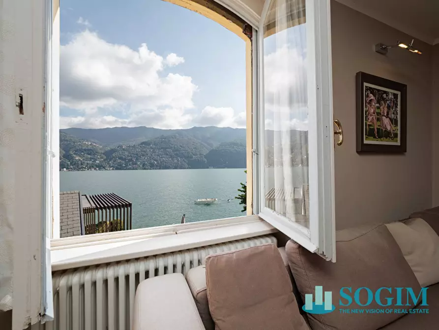 Immagine 7 di Appartamento in vendita  in Via Soldino a Argegno