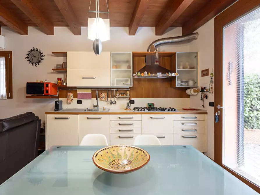 Immagine 3 di Casa semindipendente in vendita  in via giovanni pascoli 37 a Cologno Monzese