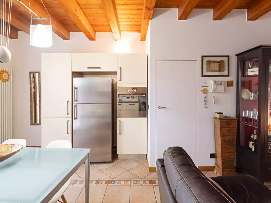 Immagine 4 di Casa semindipendente in vendita  in via giovanni pascoli 37 a Cologno Monzese