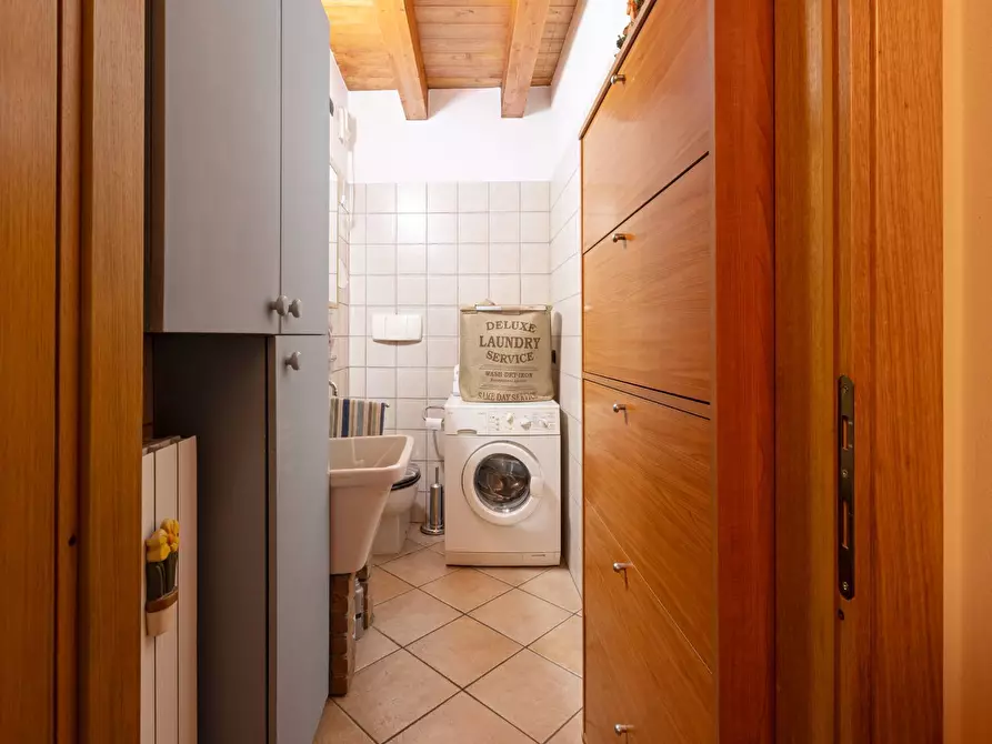 Immagine 8 di Casa semindipendente in vendita  in via giovanni pascoli 37 a Cologno Monzese