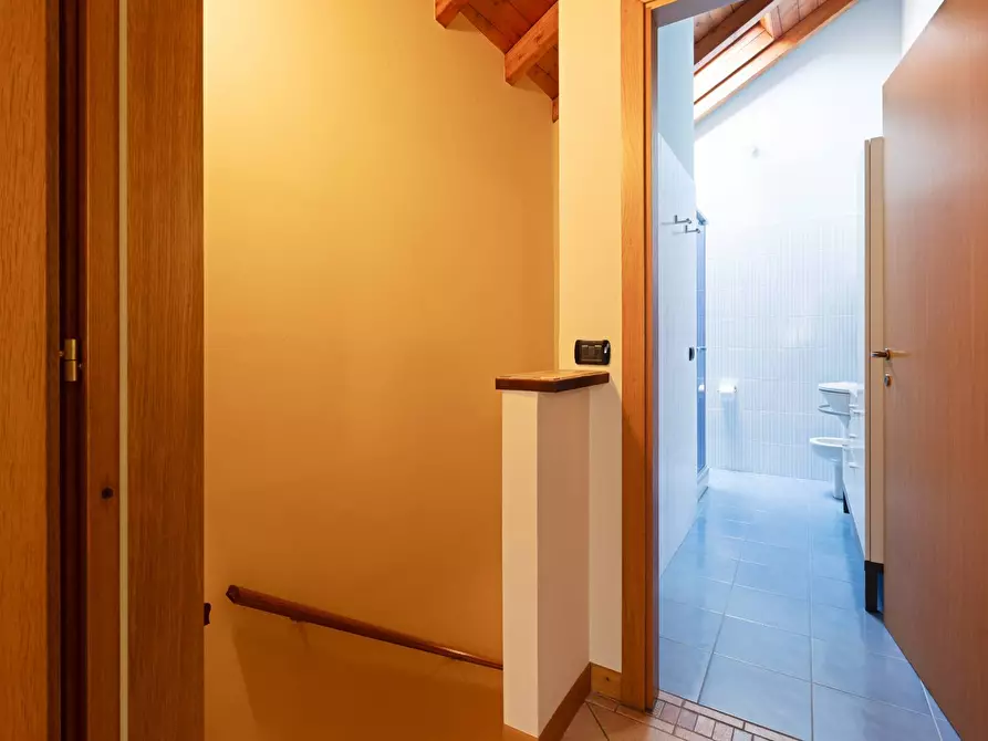 Immagine 18 di Casa semindipendente in vendita  in via giovanni pascoli 37 a Cologno Monzese