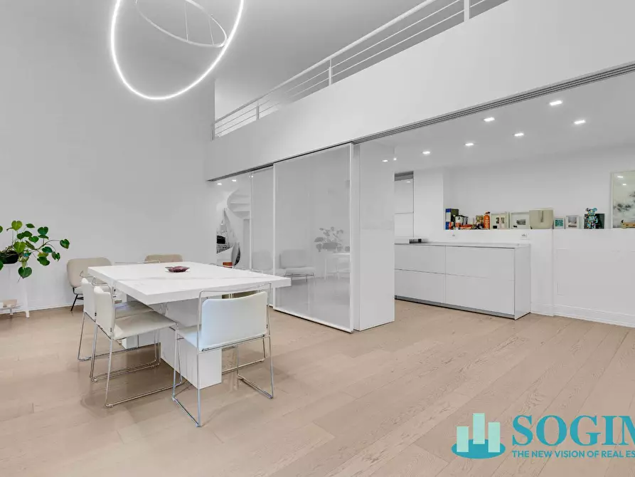 Immagine 1 di Appartamento in vendita  in Via Spontini 3 a Milano