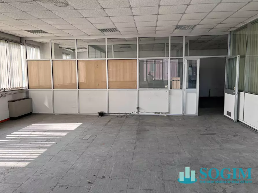 Immagine 13 di Capannone industriale in affitto  in Via Della Meccanica 3/5 a Gaggiano