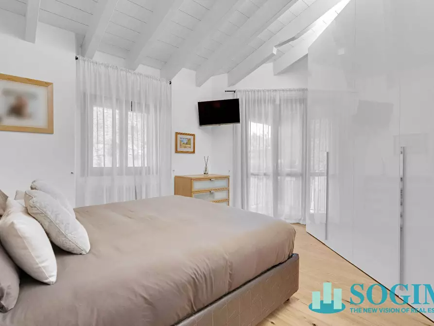 Immagine 13 di Appartamento in vendita  in via Ariberto 3 a Cantù