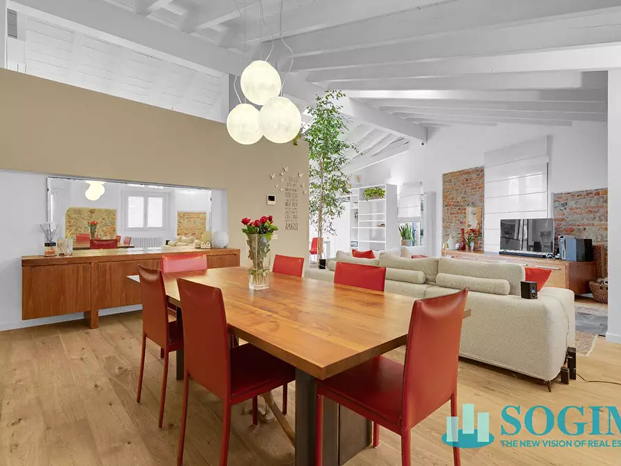 Immagine 5 di Appartamento in vendita  in via Ariberto 3 a Cantù