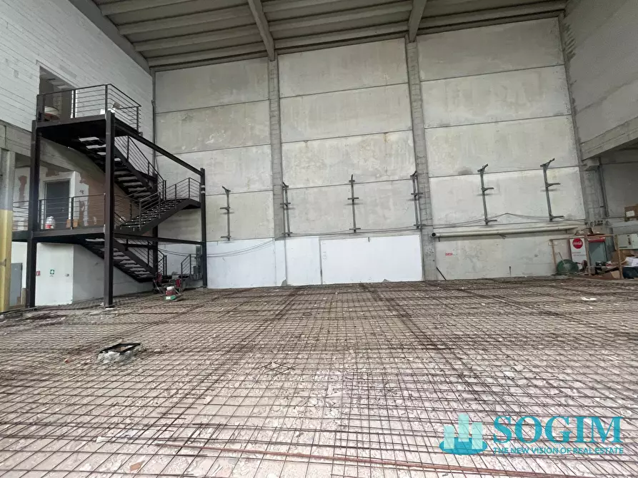 Immagine 4 di Capannone industriale in vendita  in via Moia a Brugherio