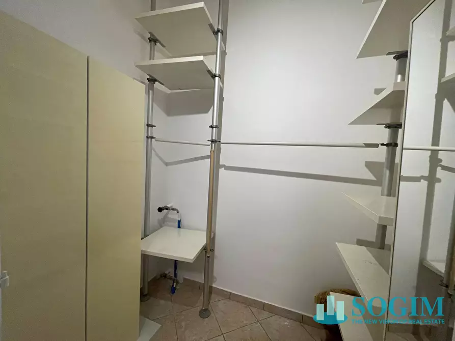 Immagine 23 di Appartamento in vendita  in viale assunta 42 a Cernusco Sul Naviglio