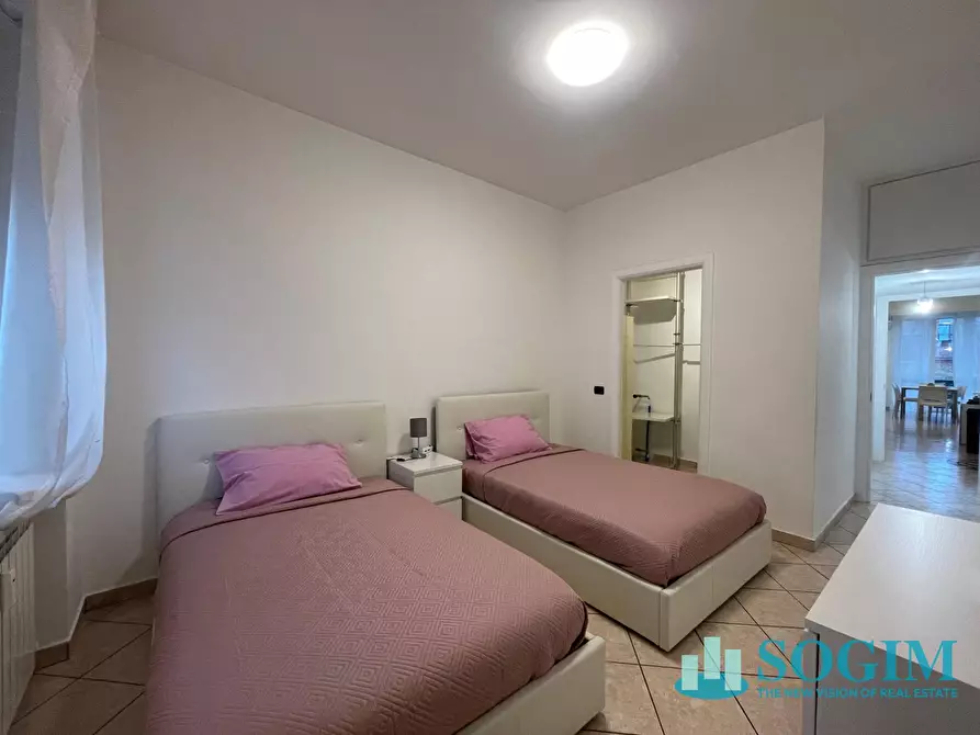 Immagine 18 di Appartamento in vendita  in viale assunta 42 a Cernusco Sul Naviglio